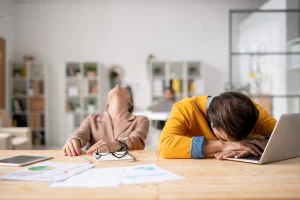 Burn-out g&eacute;n&eacute;ralis&eacute; : C'est la soci&eacute;t&eacute; qui est malade