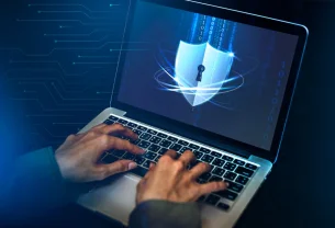 Préoccupations concernant l'éloignement progressif de Bitwarden de l'Open-Source
