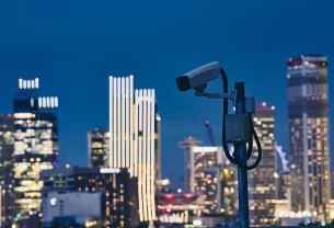 Surveillance de masse : le piège du « rien à cacher » décrypté